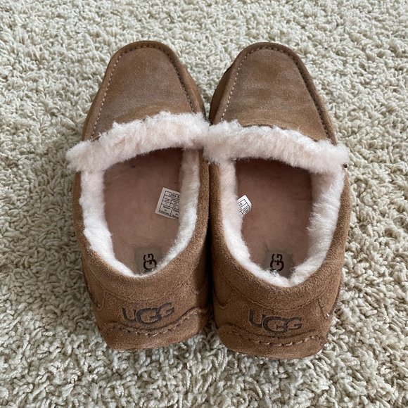 Men\'s UGG Ascot Slippers NEVER WORN main image 6